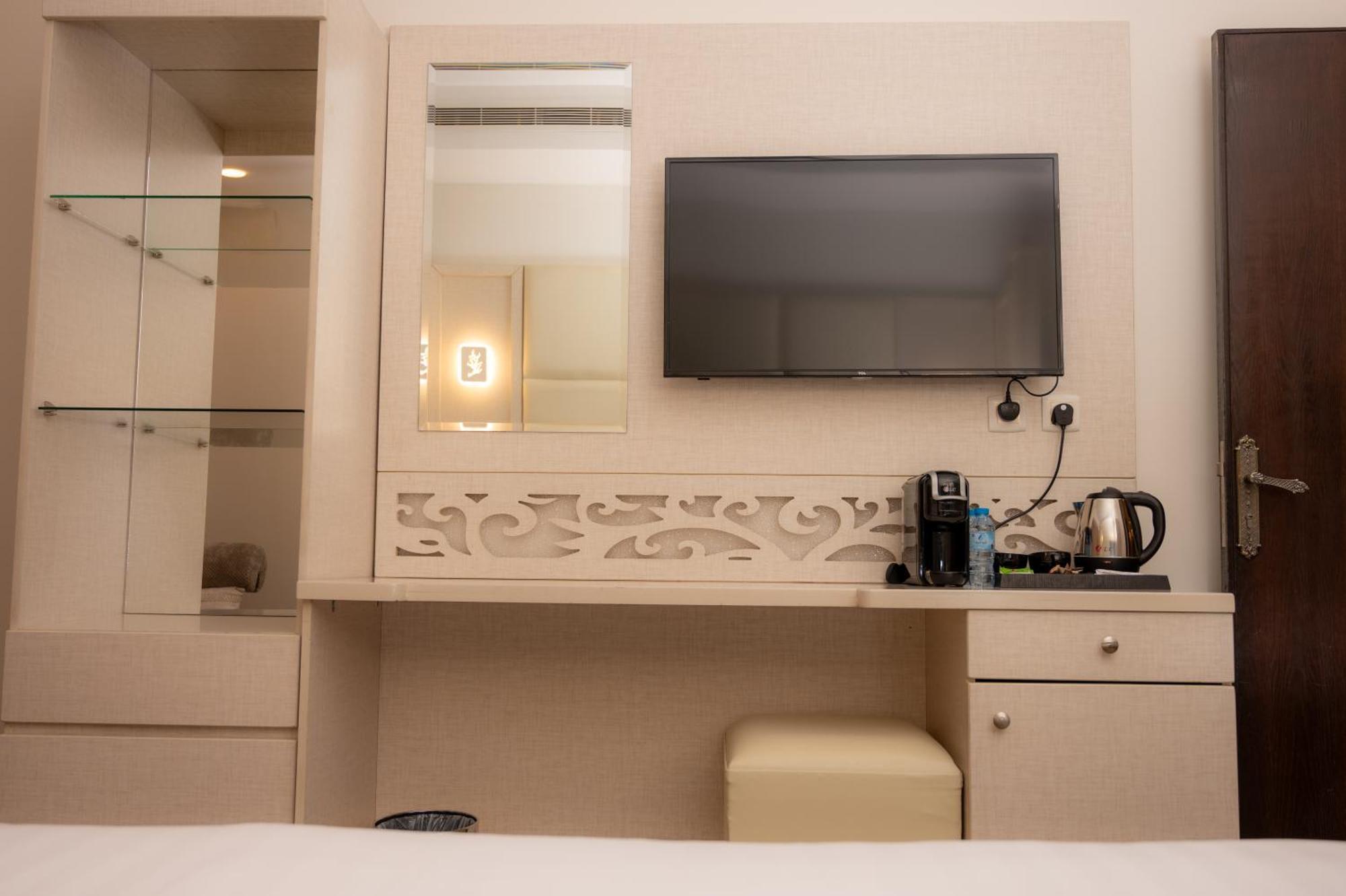Areen Hotel فندق ارين Dzsidda Kültér fotó